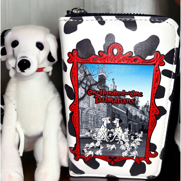 101 Dalmatians Loungefly Backpack – Disney100 & Classic Books Book Zip Wallet - Picture 6 of 8